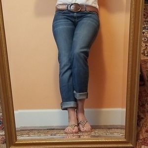 🍑AG "The Tomboy" EUC Jeans Low Rise Cropped